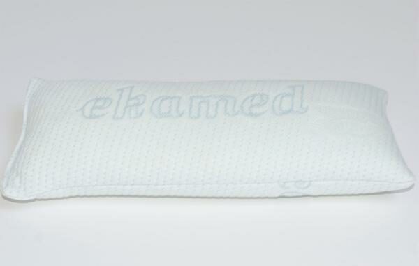 eka-LPT Kissen mit textiler Oberfläche